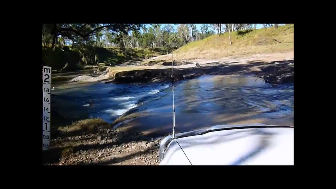 Creek Crossings road into Carnarvon Gorge Mid-Year
