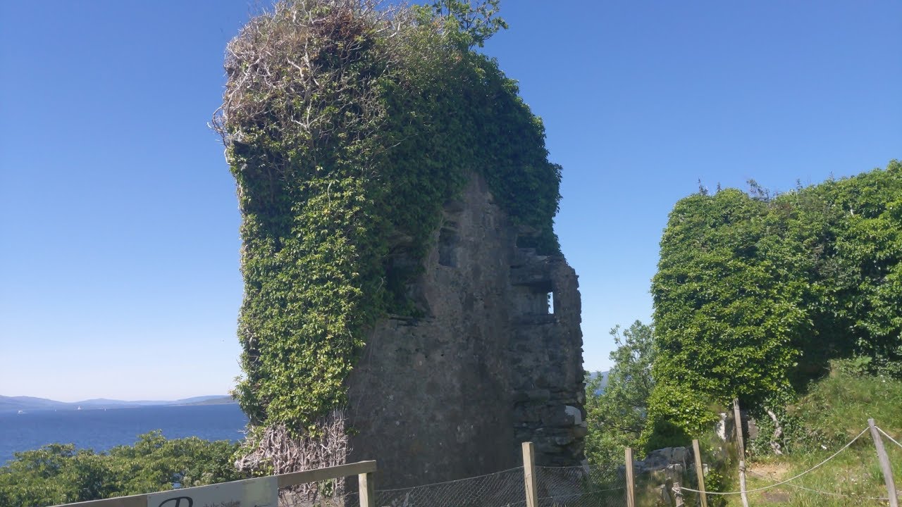 Dunollie Castle Ruins