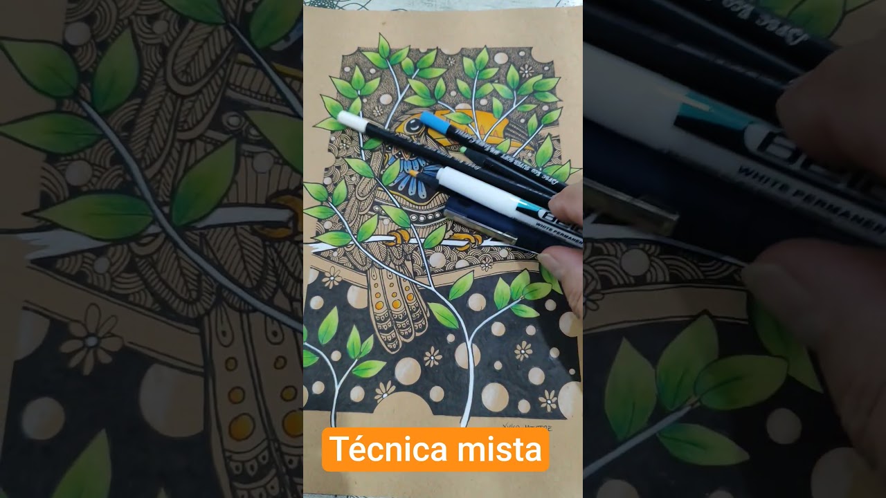 Nanquim, l&aacute;pis de cor, marcador branco, papel kraft. #desenho #pintura #nanquim #lapisdecor #kraft
