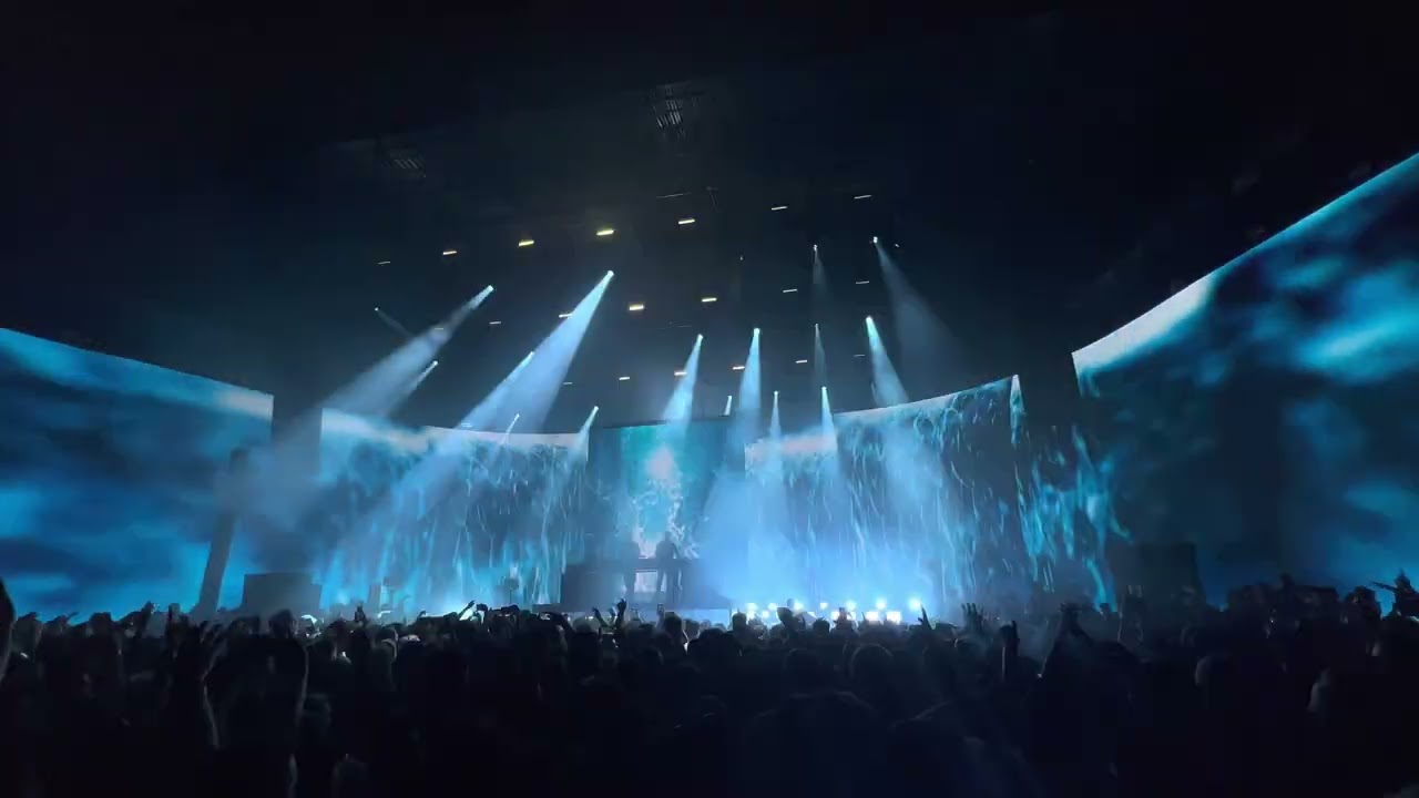 Disclosure - Waterfall (live) [Brooklyn Mirage, May 12 2022, 4K HDR]