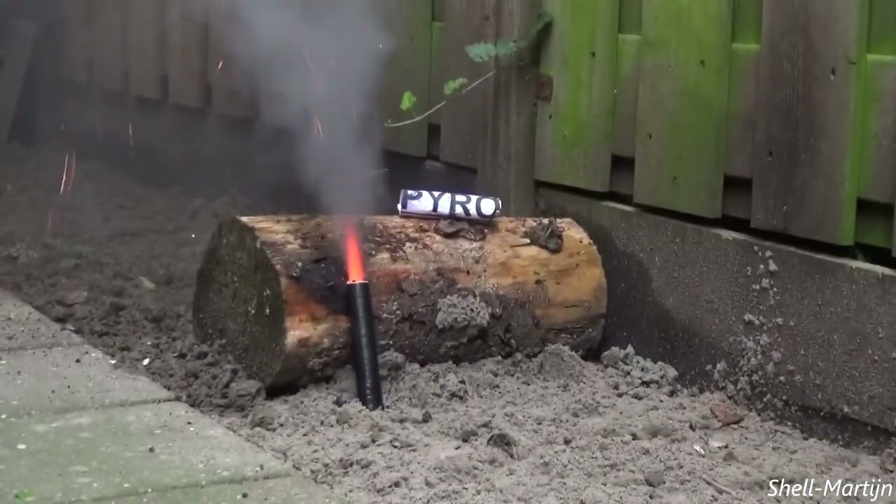 KNO3 Smoke test - rookbom maken | Shell Martijn