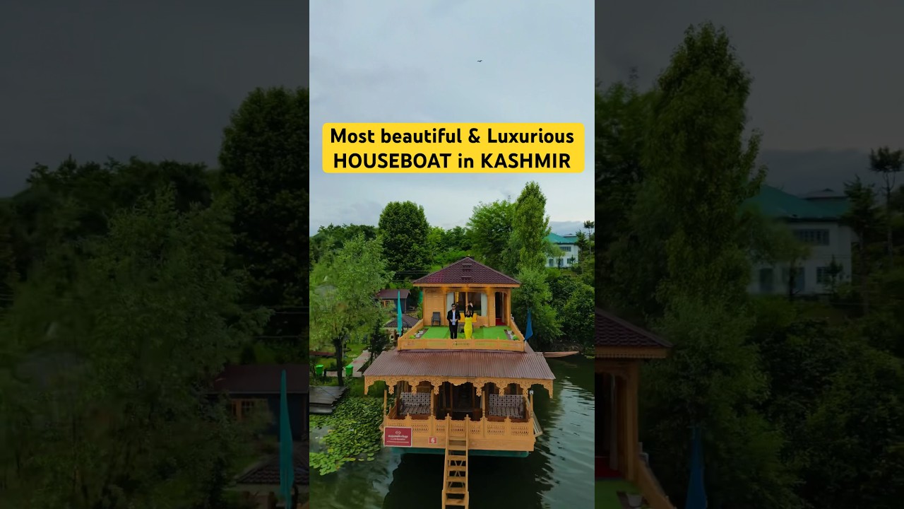 Most beautiful & Luxurious HOUSEBOAT in KASHMIR. Harmukh houseboat #kashmir #houseboat #srinagar