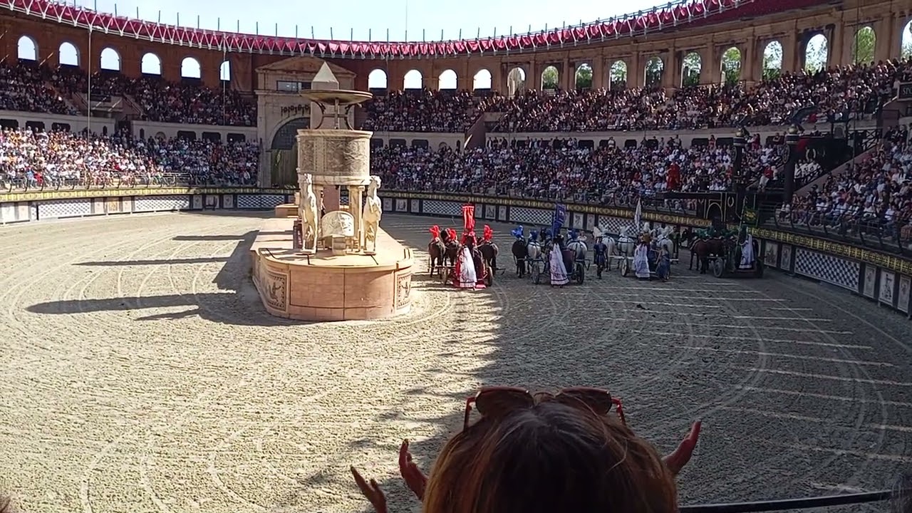 Puy du fou - Signe du triomphe - 7 septembre 2025