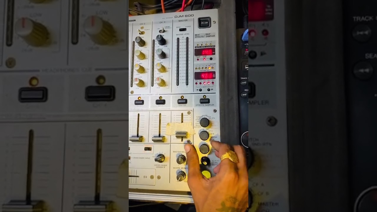 dj mic 🎤 setting मित्रांनो जास्तीत जास्त हा Video Share करा 🙏🏻💯 dj aux pune 💥⚡🔥(