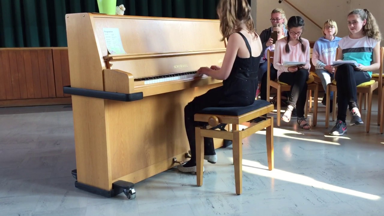 Udo Jürgens - Griechischer Wein 🍷 (Piano: Anouk)
