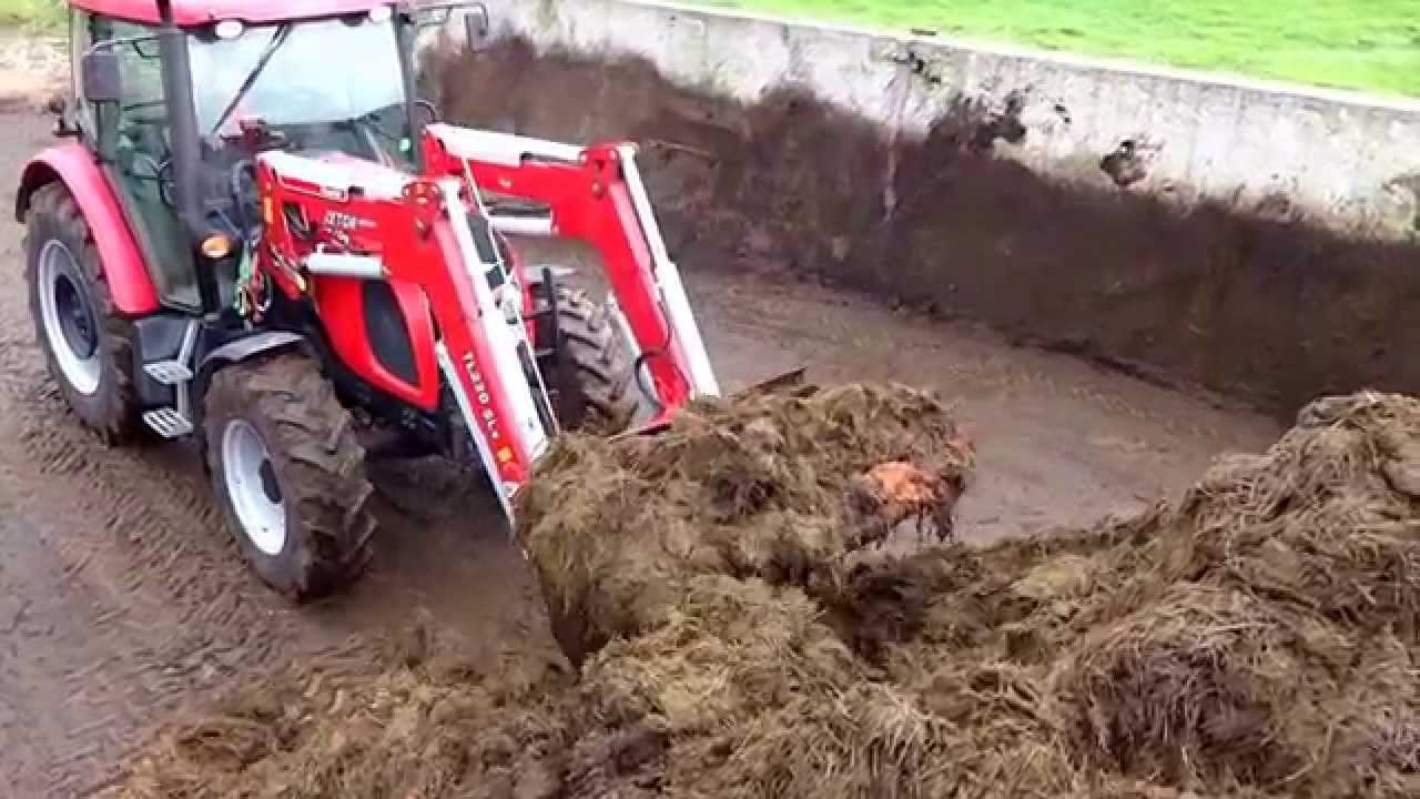 Zetor + track lift, John Deere + Metal fach - manure spreading 2014