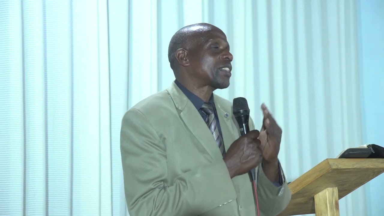 mu myaka ufite umubiri wawe umaze kwambara pieces de rechange zingahe? by Bakenurutwe Festus