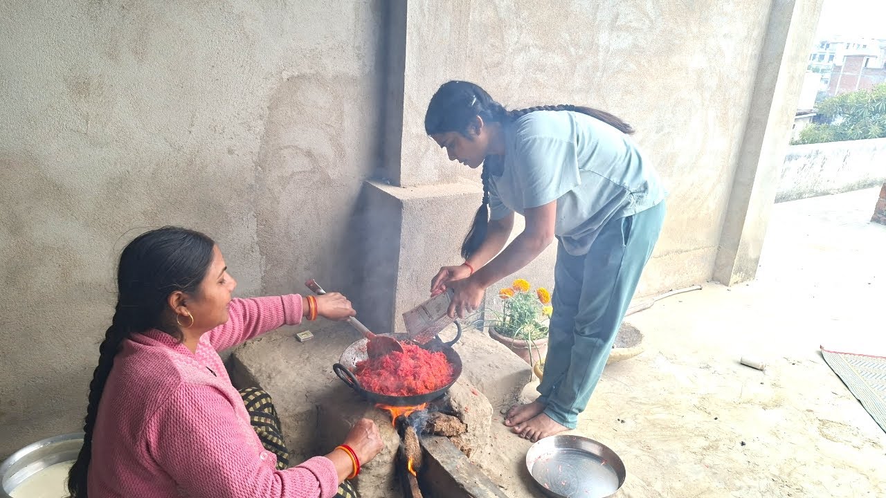 ज़ब बच्चे दो चार दिनों के लिए घर आते हैं तो ऐसा होता हैं की क्या -क्या बना खिला दे | Abha Village