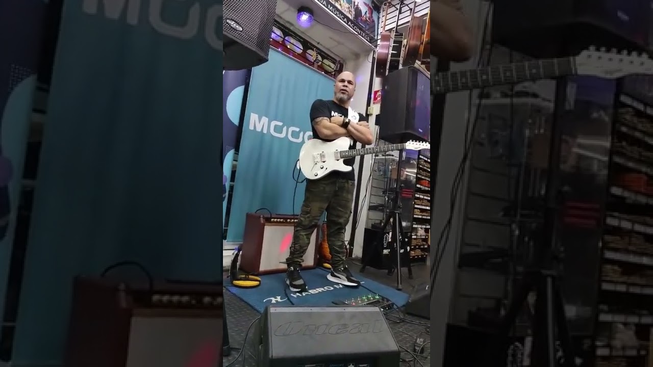 Como por guitarra na música - Cacau Santos