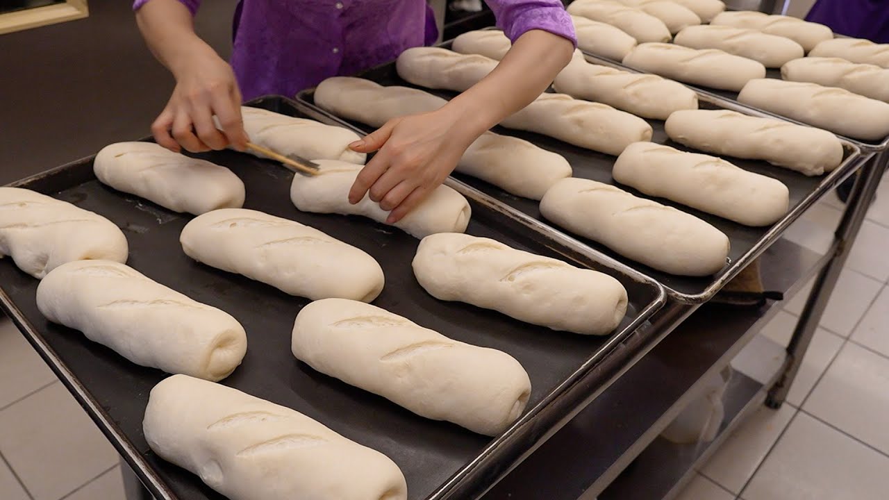Хрустящая жареная свиная грудинка Bánh mì Making - тайваньская уличная еда