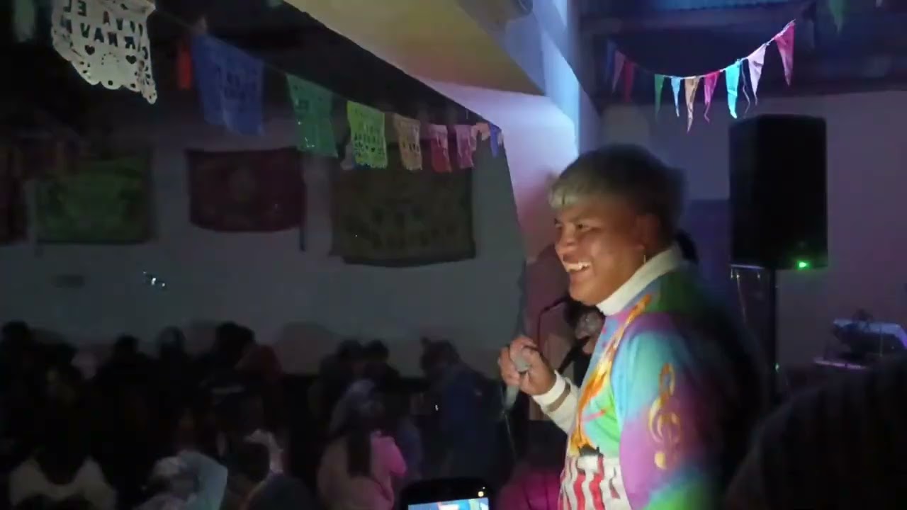 6 GRUPO TORMENTA 2026-SHOW EN VIVO JUEVES DE COMADRES 1 PARTE 