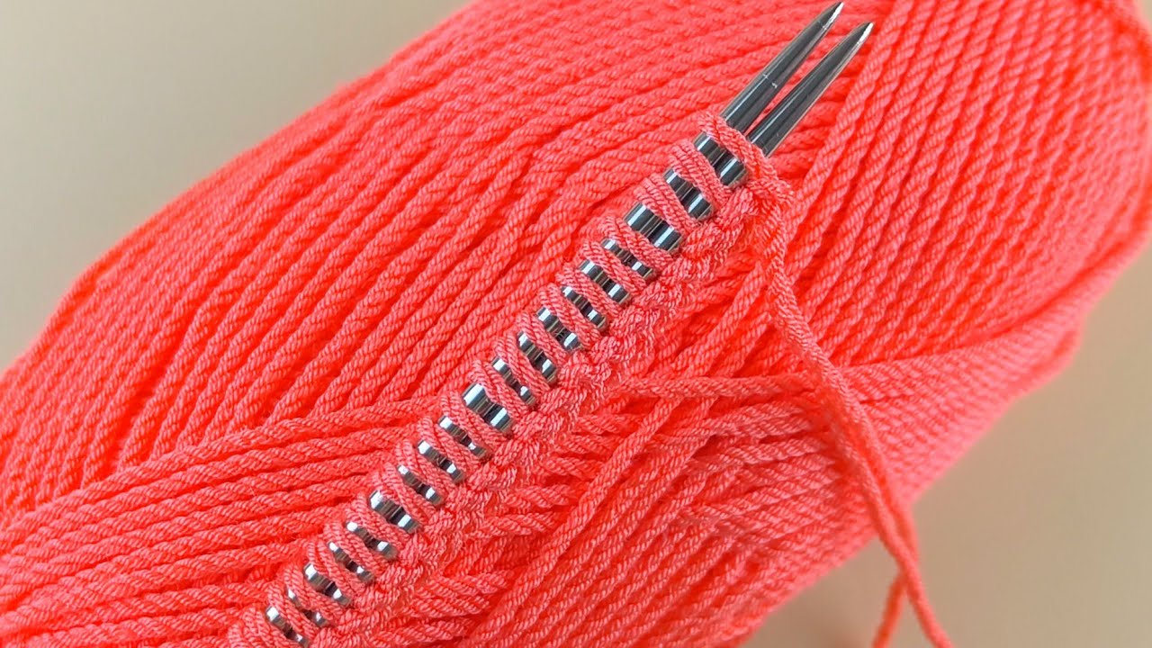 ONLY 2 ROWS! Very Easy and Beautiful Knitting Pattern. Cardigan Scarf Sweater Patterns 🧶🎉