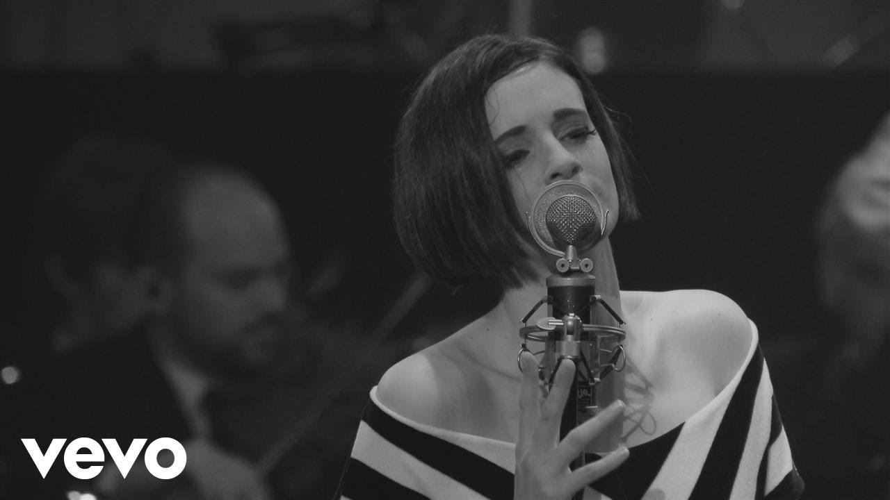 Hooverphonic - Danger Zone (Live at Koningin Elisabethzaal 2012)