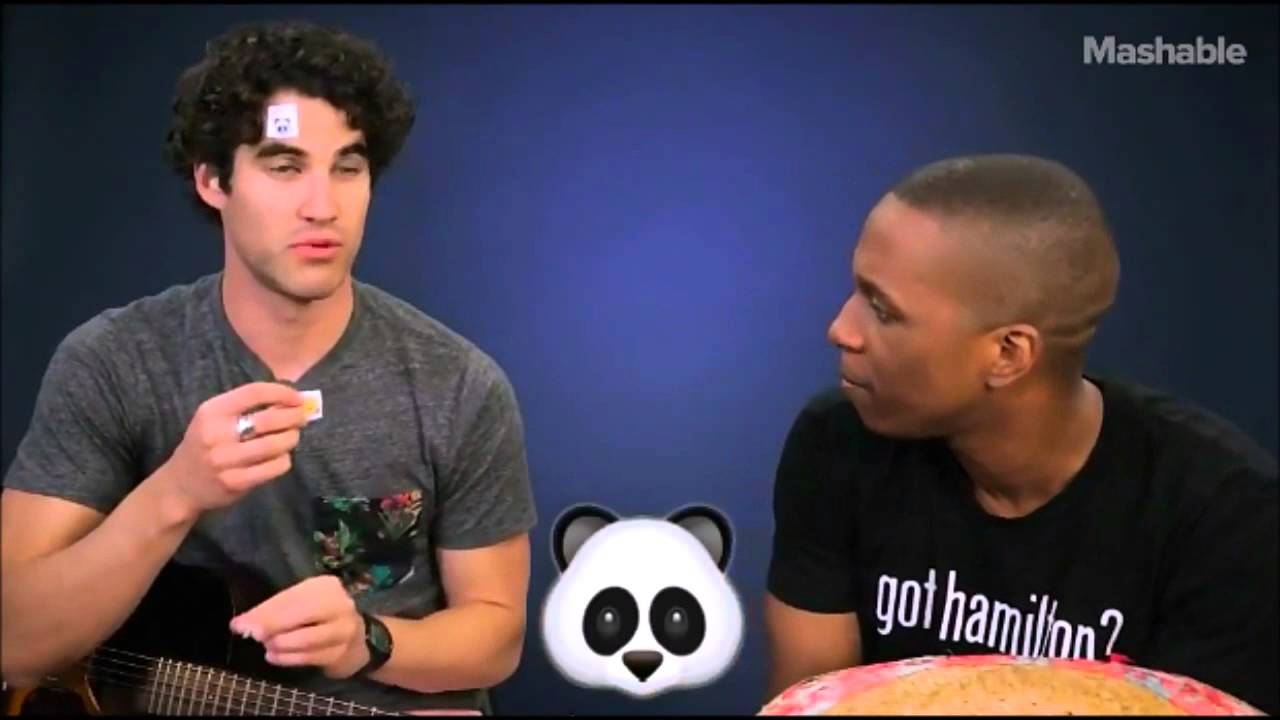 Darren Criss and Leslie Odom Jr play the Emoji Game
