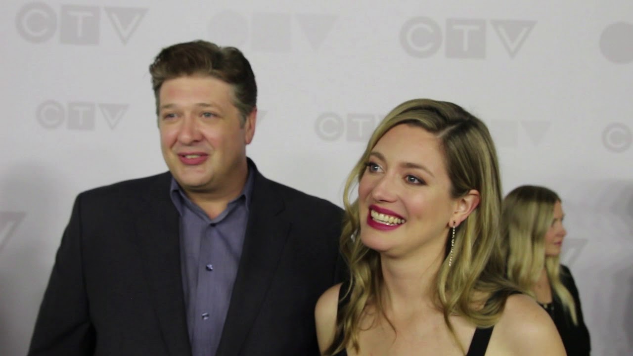 Chat w Actors Lance Barber and Zoe Perry  on Young Sheldon season 2 on CTV
