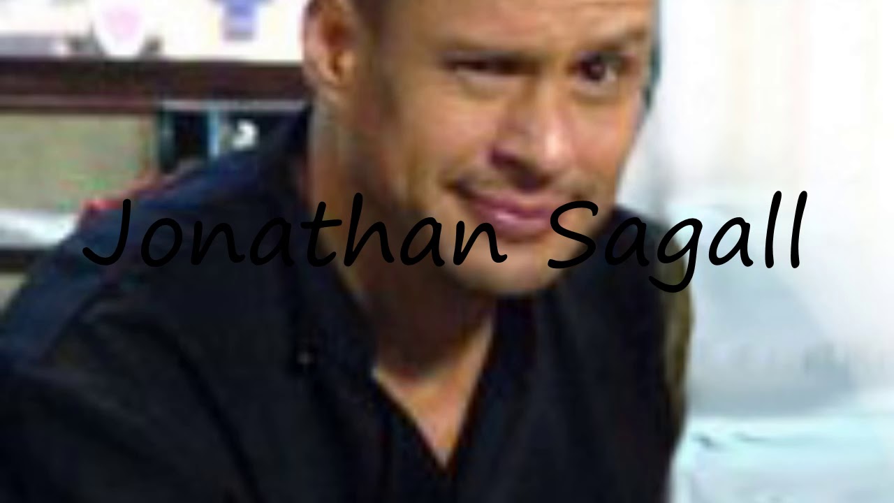 How to Pronounce Jonathan Sagall?