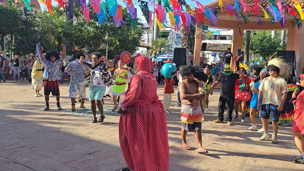 Desfile de grupo culturales ,Segundo domingo de Carnaval Putleco 2026 