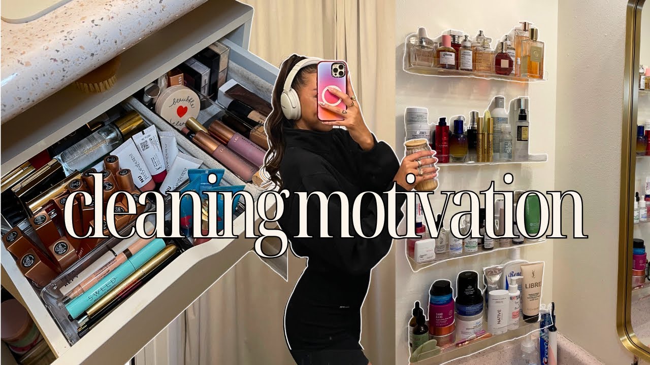 DECLUTTER AND ORGANIZE WITH ME 🧺🎧🫧 Makeup Drawers, Bathroom, Kitchen Cabinets