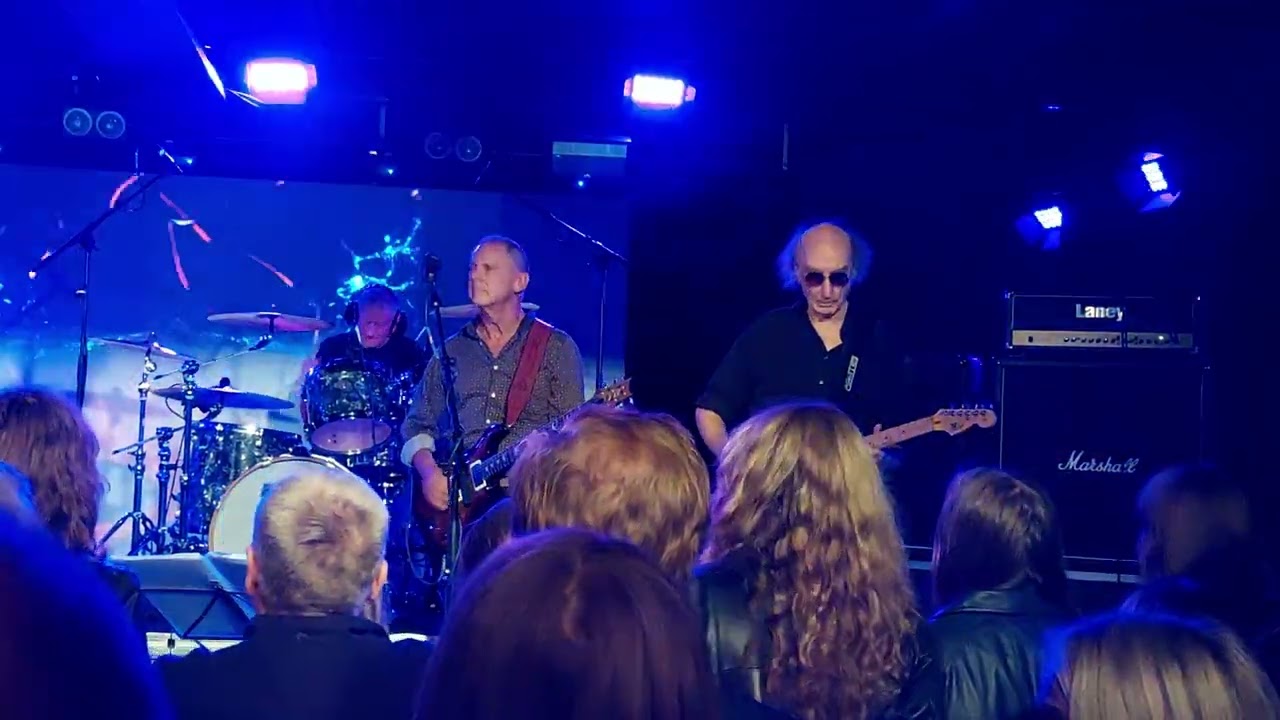 TRETTIOÅRIGA KRIGET, STOCKHOLM, KOLLEKTIVET LIVET, SEPTEMBER 25, 2025, Ur djupen