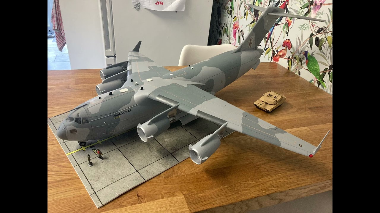 1/72 Anigrand C-17A(M) completed built and painted Globemaster III.  A resin kit.  An absolute beaut