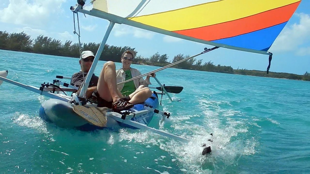 Bolt Kayak Becomes Super Portable Sailboat