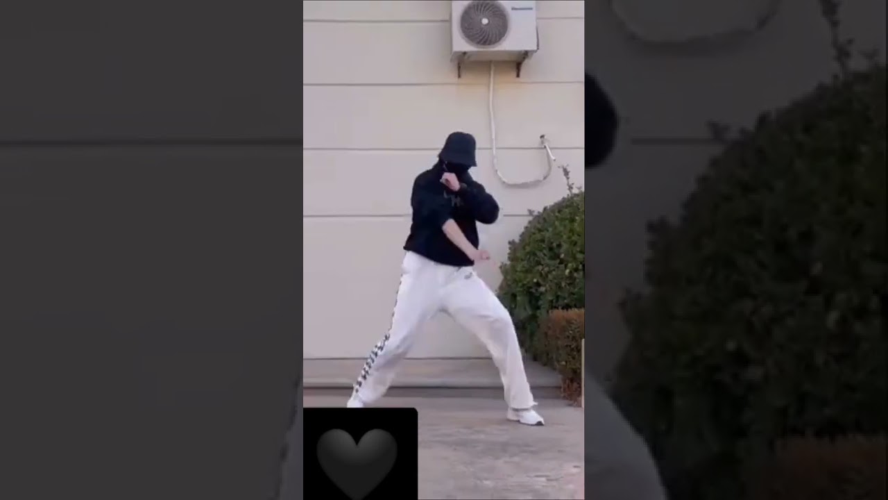 #FEELIN_LIKE MY SOLO DANCE COVER 😄.       #KIM HYUN WOO🖤