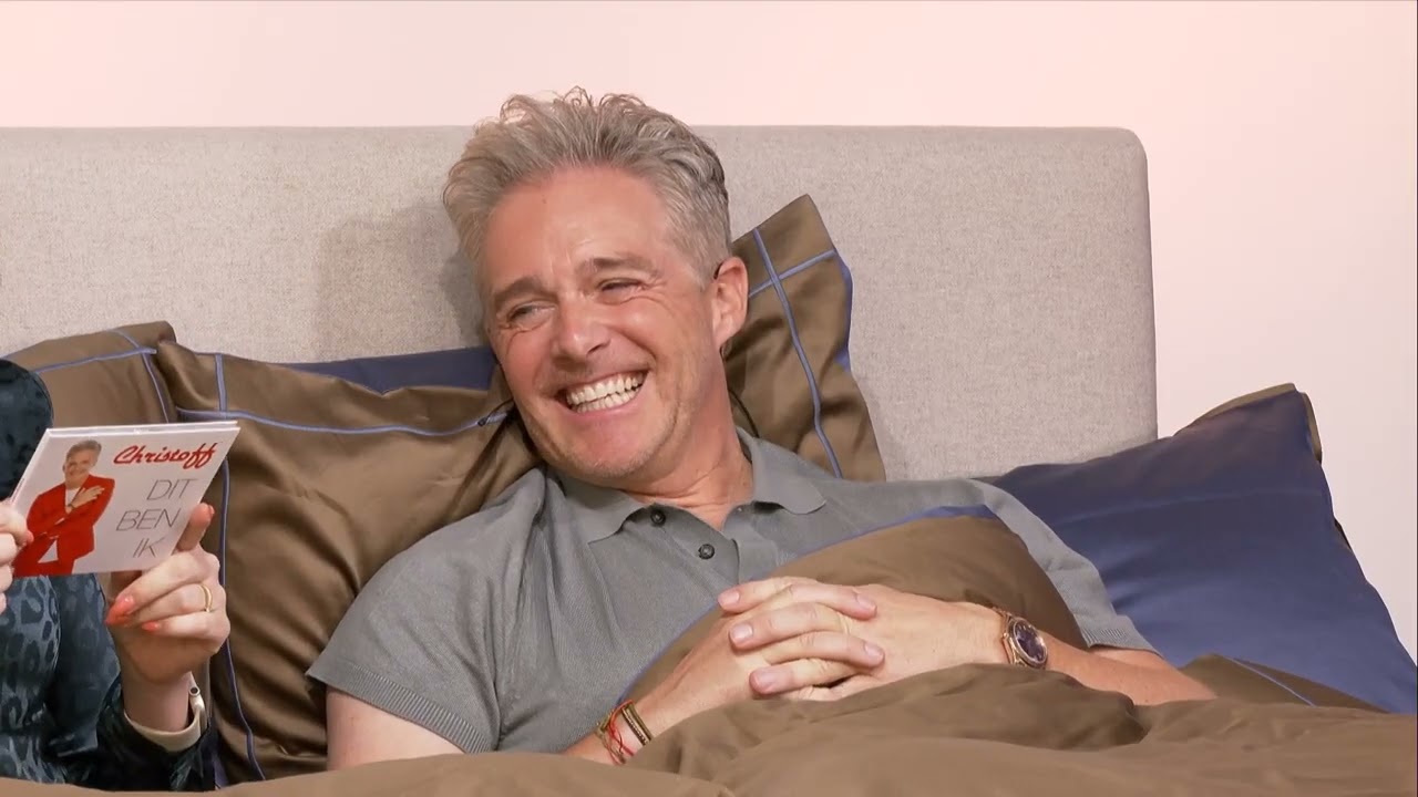 In Bed Met .. Christoff. Hij vertelt over z'n dromen, slapen én z'n nieuw album!
