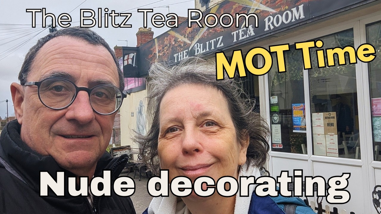 MOT Dentist Blitz Café and decorating in the nude