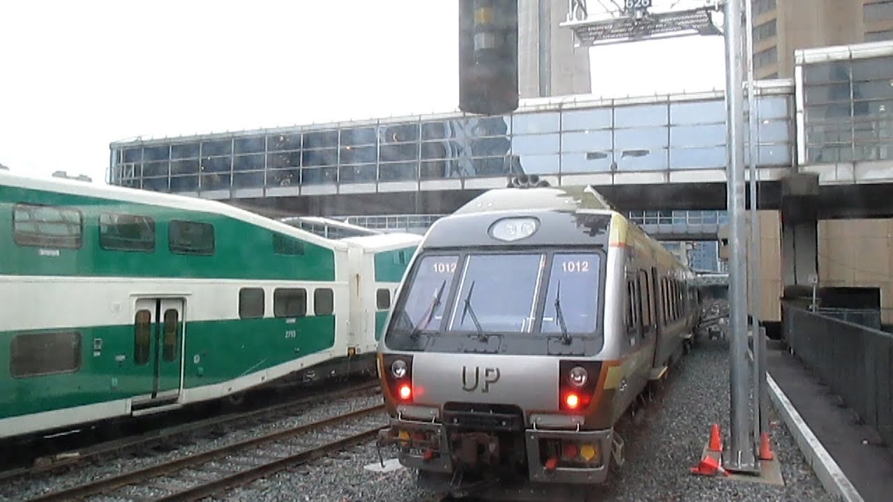 Union-Pearson Express (YYZ Airport to Toronto Union) - March 10th, 2016