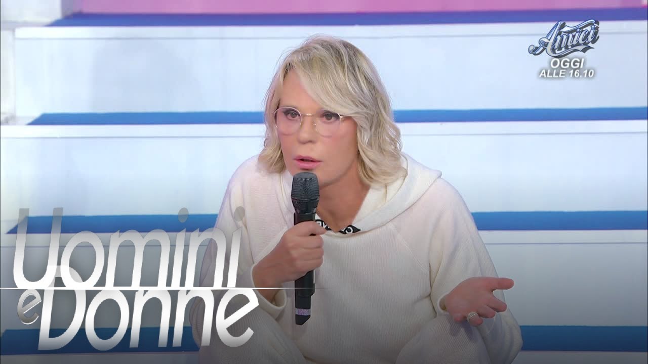 Uomini e Donne, Trono Over - Maria De Filippi commenta il comportamento di Gemma