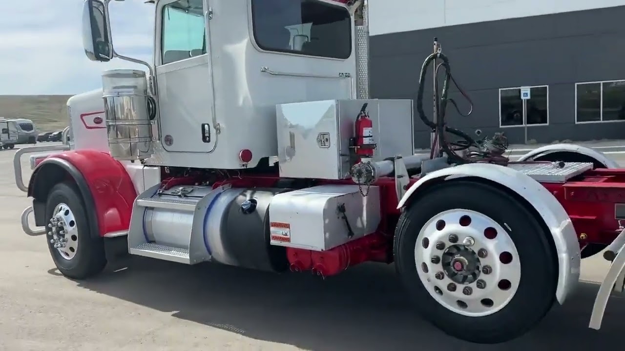 2023 PETERBILT 389 For Sale