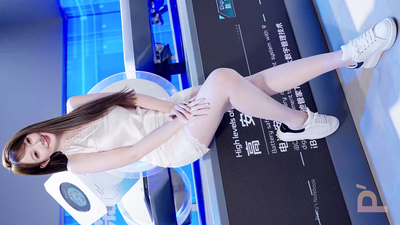 4K 2025成都國際車展 網紅車模 레이싱모델 Beautyleg Racing Model #谭甜甜 217