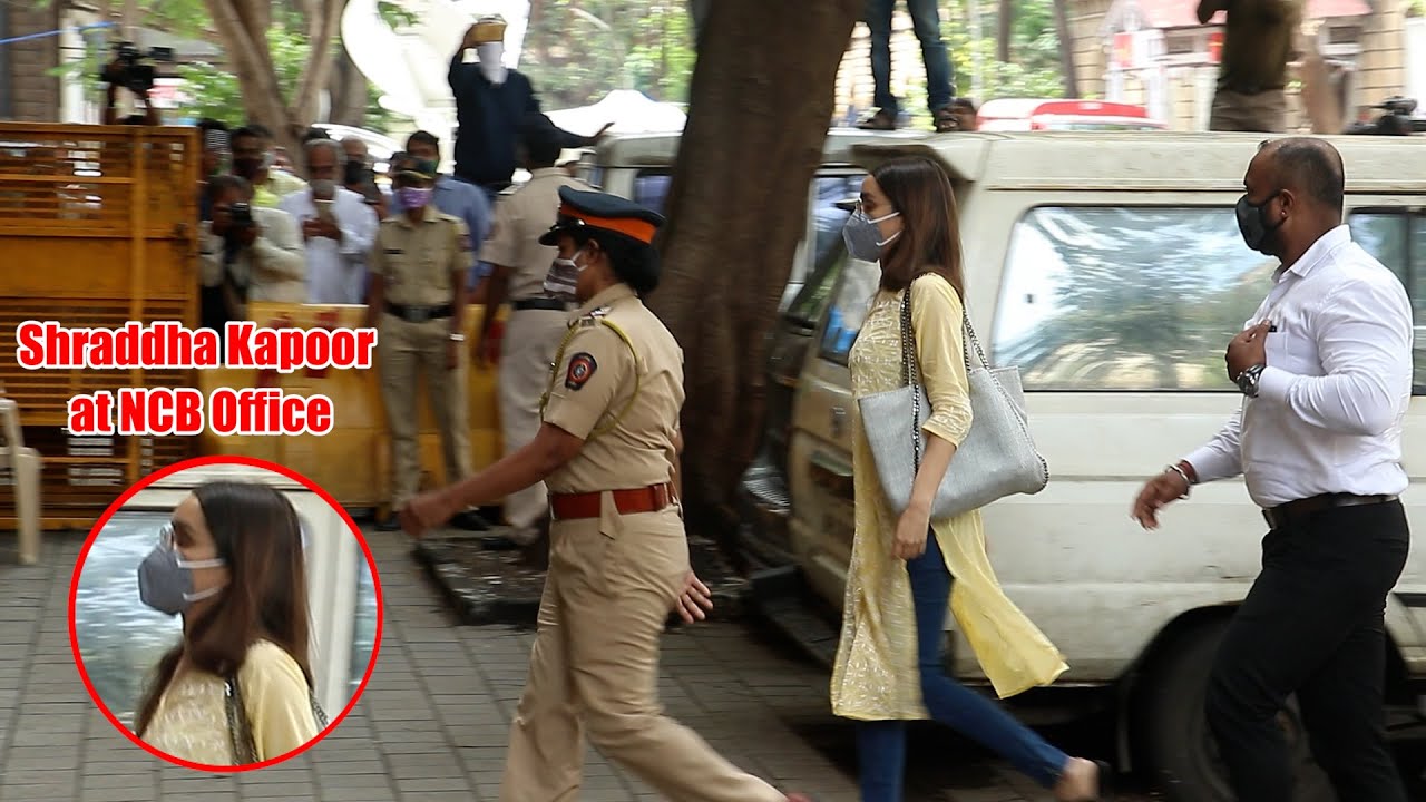 Shraddha Kapoor reaches Narcotics Control Bureau zonal office in Mumbai | Behind the Scene