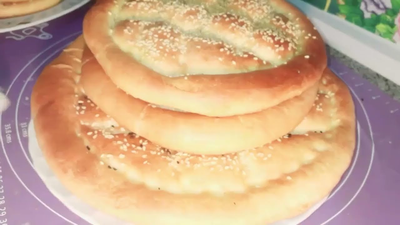 عملنا احلى واطعم عيش سحور كل سنه وانتم طيبين والأمة الإسلامية بخير انشالله 🌛🌛🌛🌛🌛