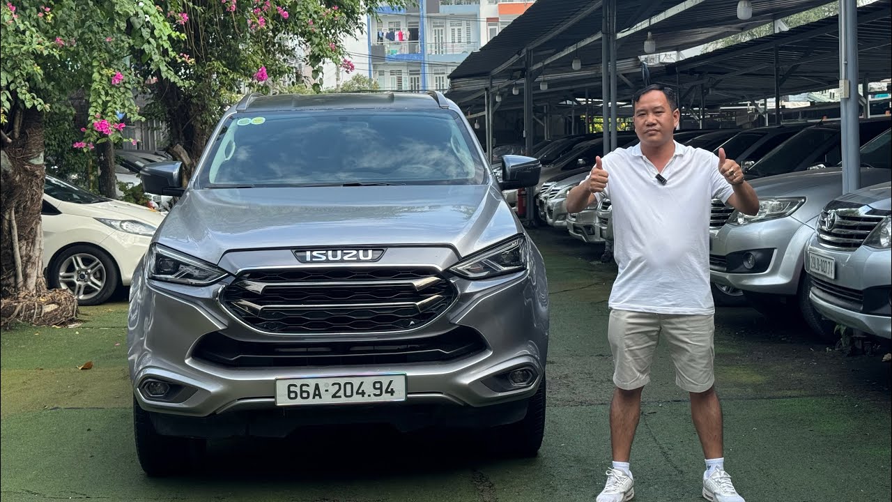 Isuzu mux 2022 số sàn máy dầu 1 cầu  1.9  Odo 69k  km bao đẹp Giá 630tr