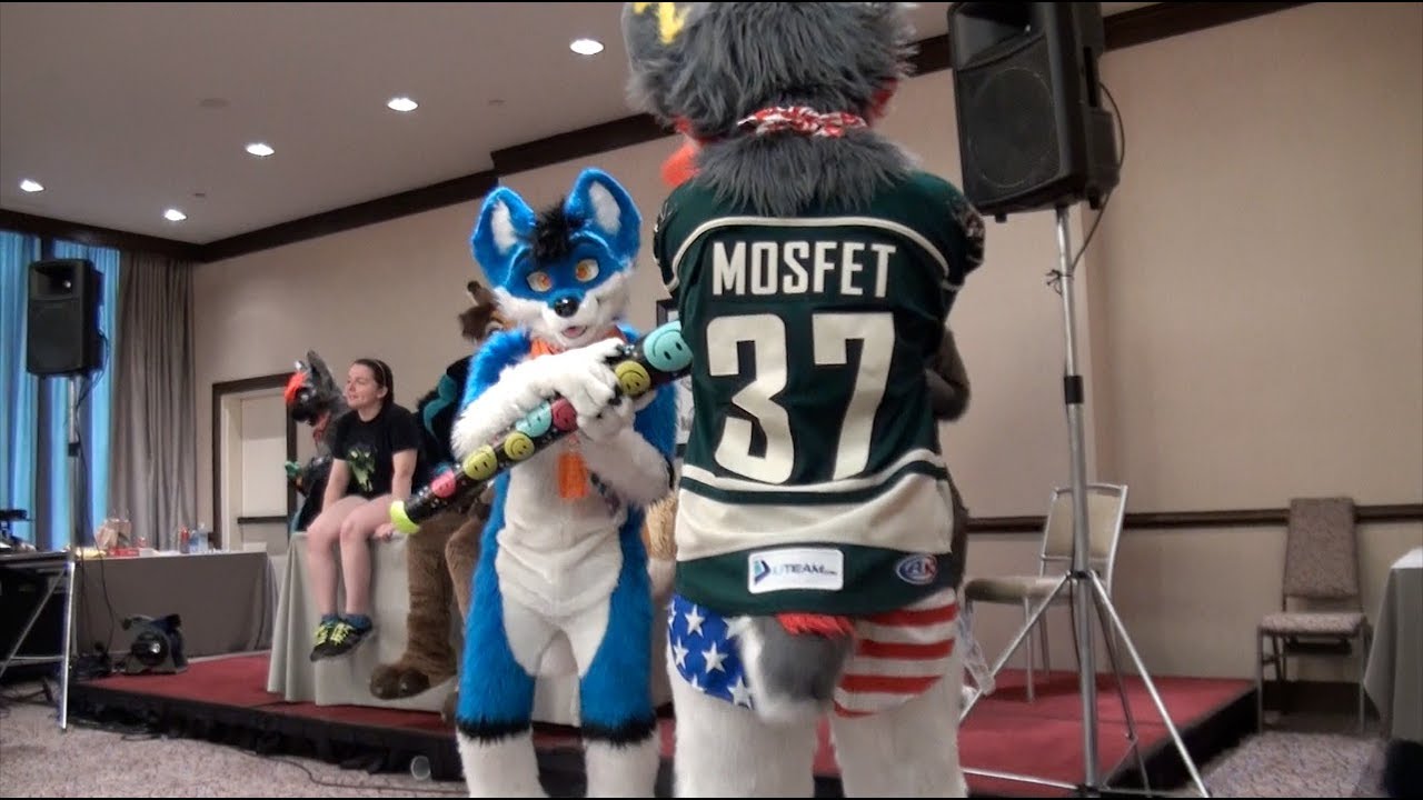 Anthrocon 2017 - Fursuiting 101 with Gale Frostbane