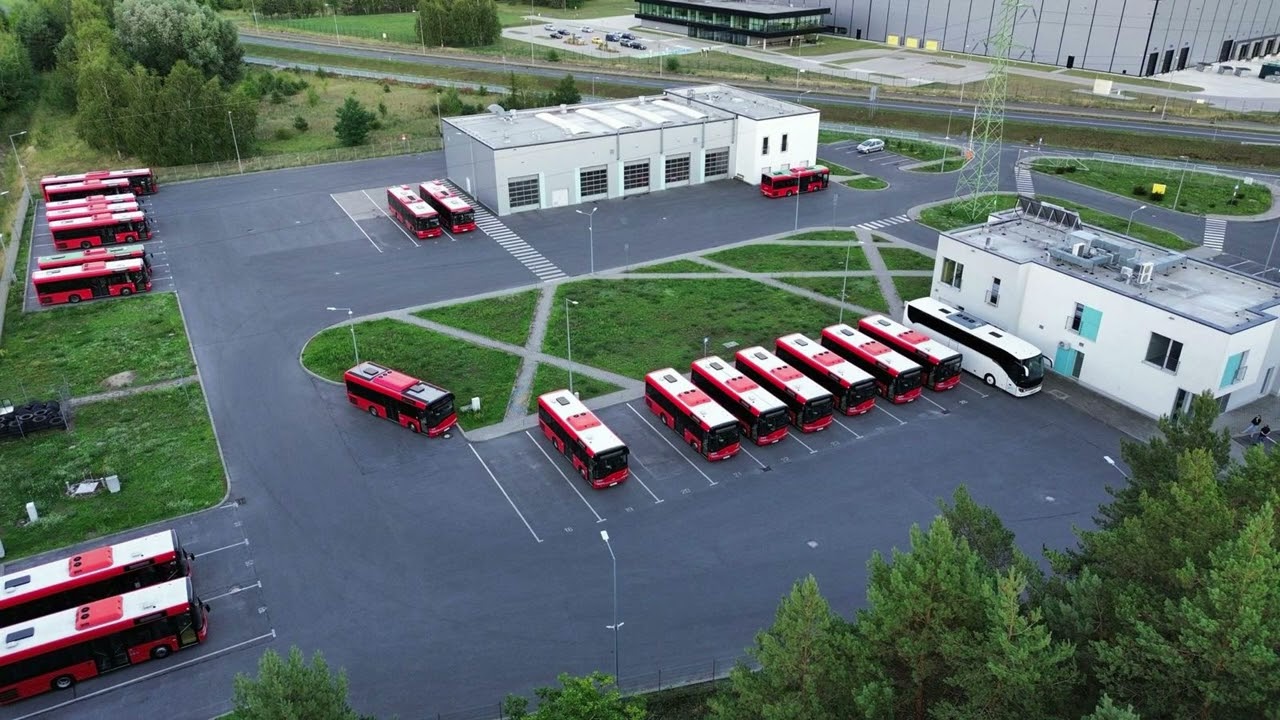 SUBBUS PRZEDSTAWIA