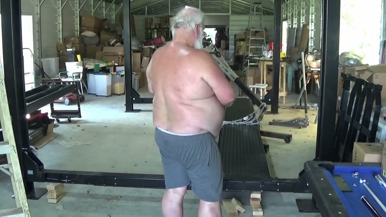 Topless PawPaw Assembles his Tuxedo 4 Post Lift by himself 01