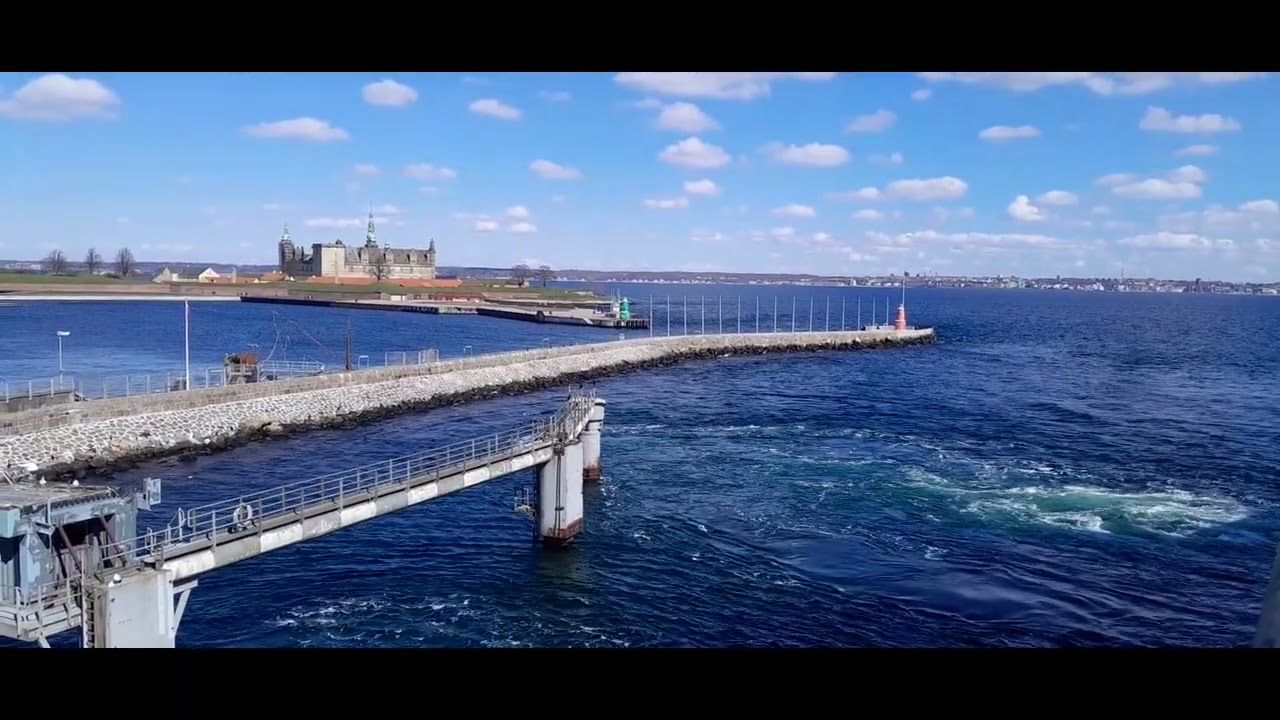 Tour across Öresund by ferry - Helsingborg - Helsingör - Helsingborg | Spring 2023
