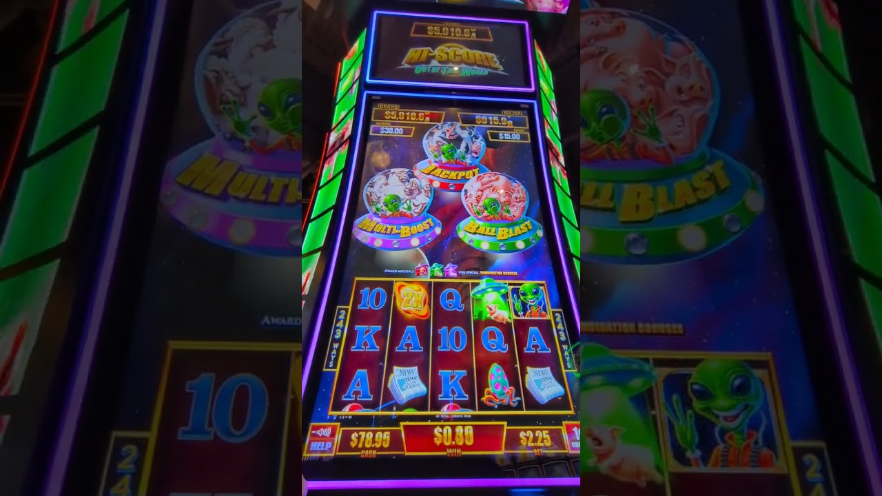 High score out of this world game.. #riskslots4 #slot #subscribe #like 