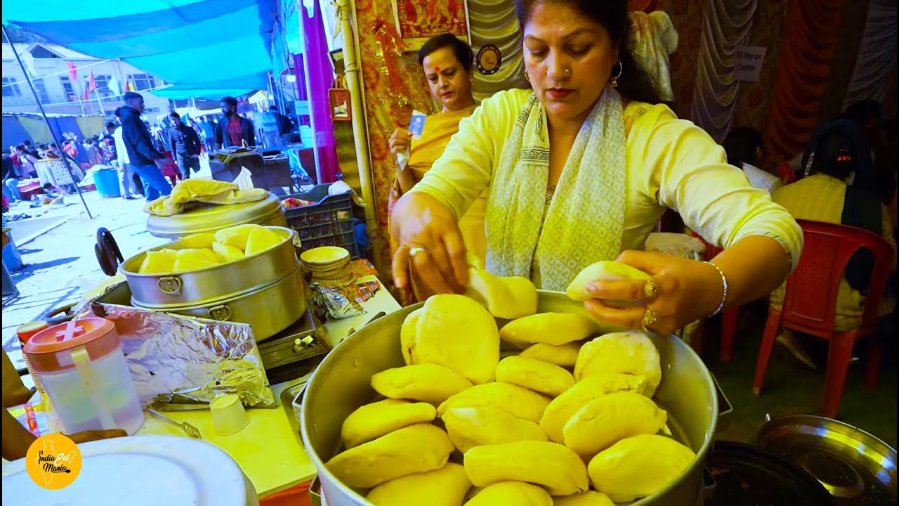 Himachal No. 1 Rajni Didi Ke Famous Desi Ghee Wale Siddu Rs. 50/- Only l Kullu Street Food