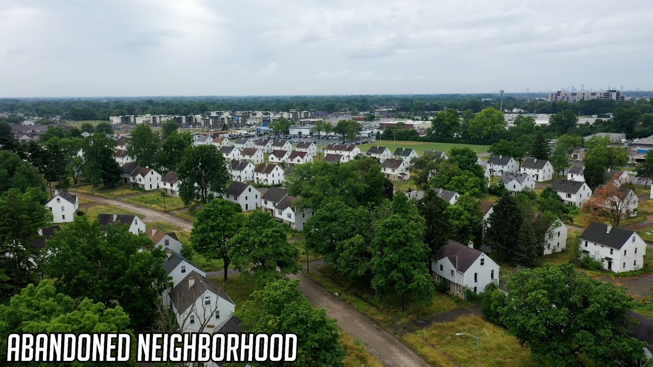 Exploring Abandoned Woodcliff Condos (Columbus, OH)