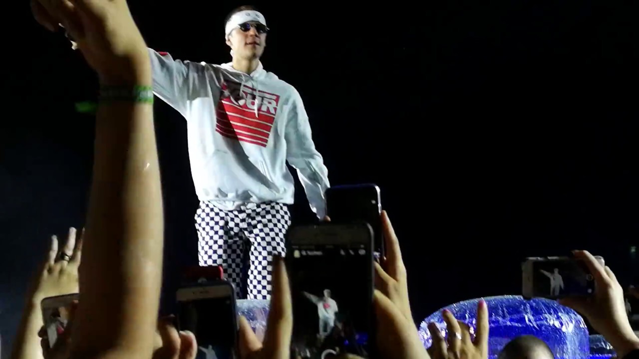 Justin Bieber - Sorry at Pinkpop