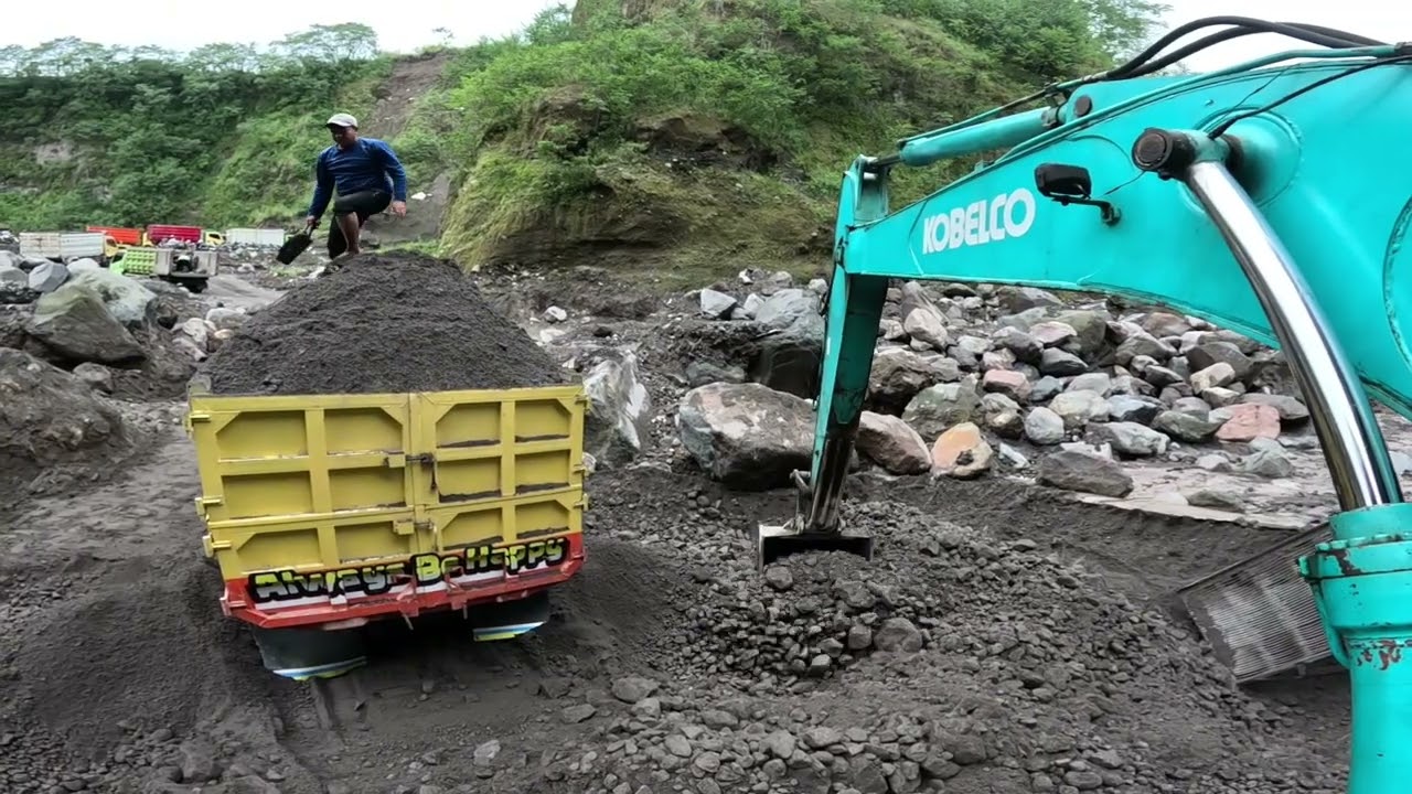 Sand mining part 766