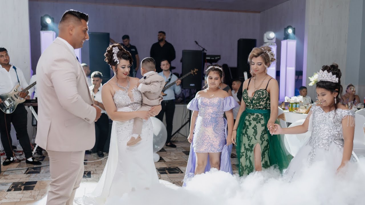 1.časť - Oslava/Sobáš - Erik & Martina (Amax Band - Agrim Band)