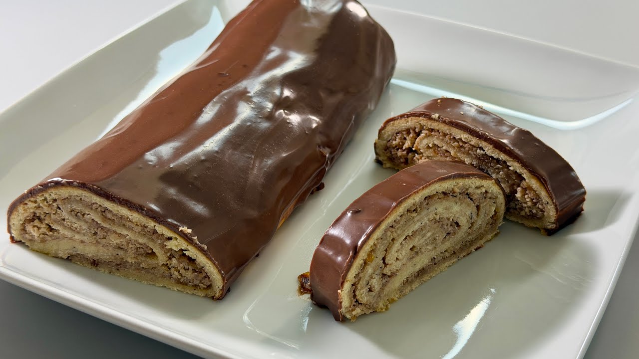 Low Net Carb Bamboo Fiber Holiday Walnut Roll Recipe – Keto, Low Carb And Gluten Free