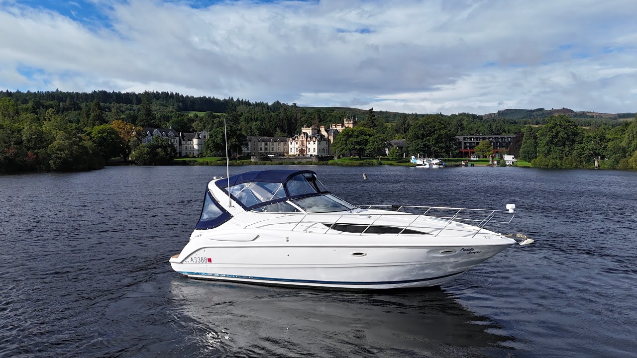 2001 Bayliner 3055 Ciera