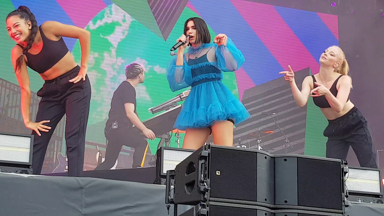 Dua Lipa - Dreams + No Lie - LIVE Lollapalooza Paris 2018