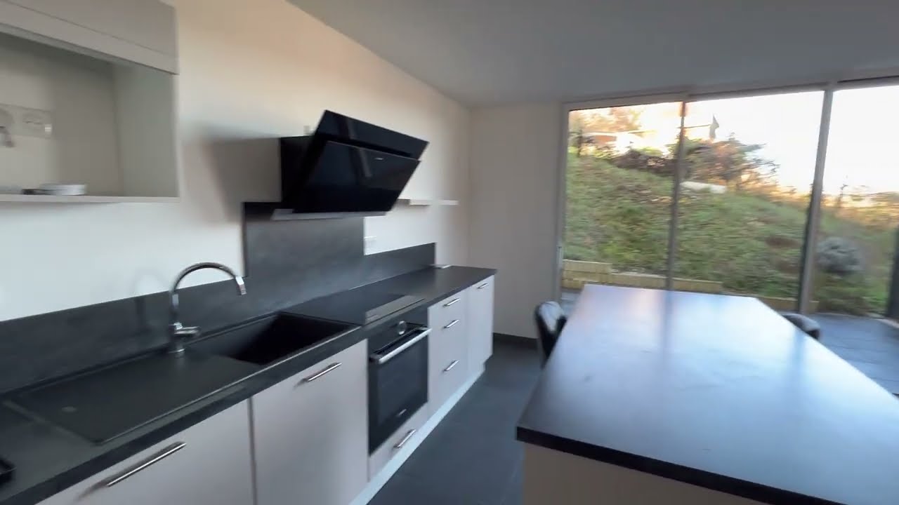 &Agrave; VENDRE Appartement T2 de 46,2 m&sup2;, terrasse, garage, FIGEAC 46100