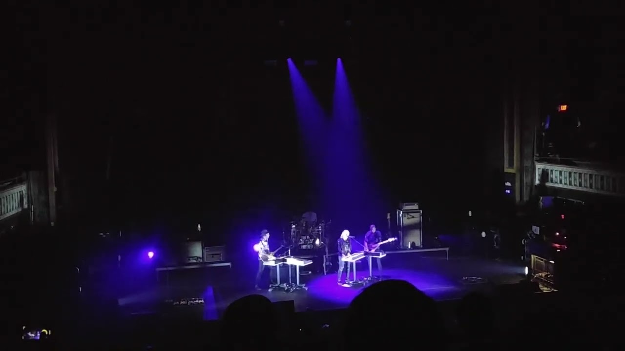 Metric - Doomscroller - The Tabernacle - Atlanta, GA 9-26-2022